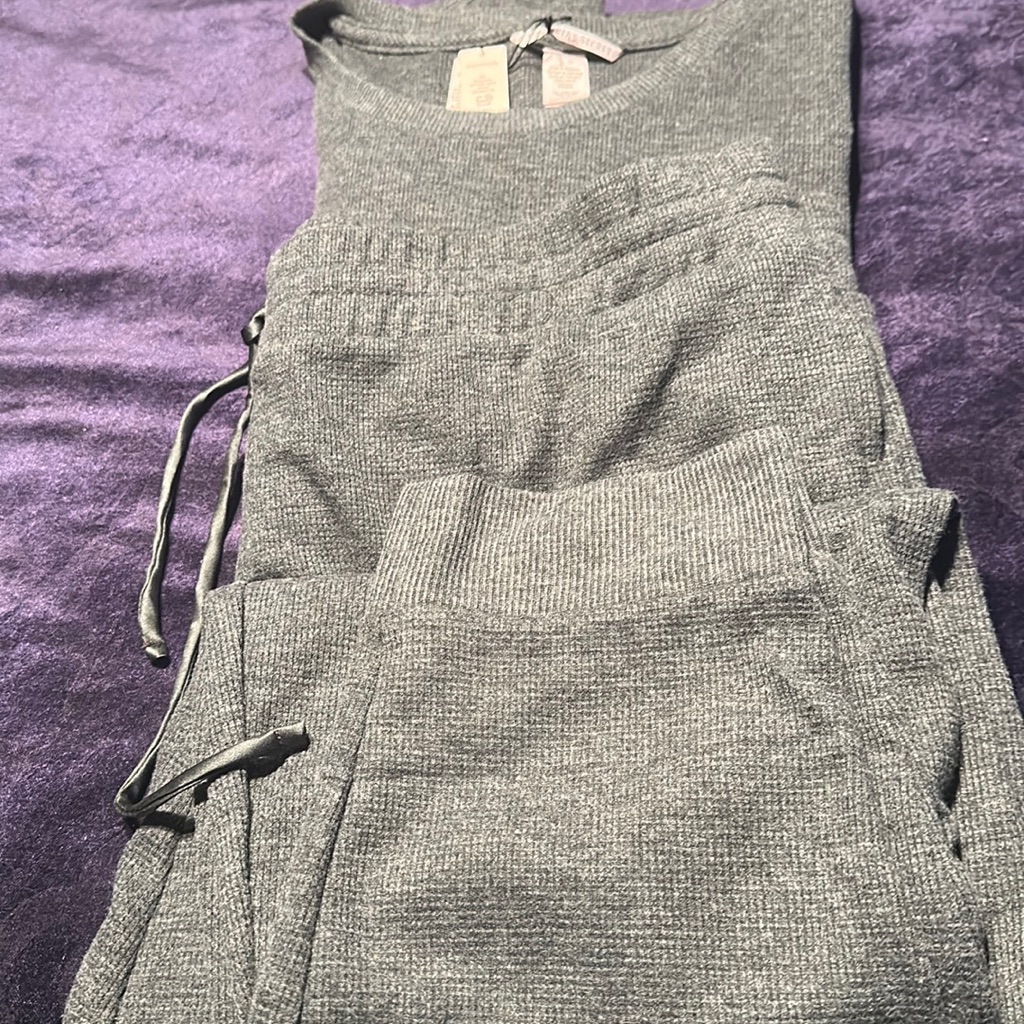 Gray Lounge Set